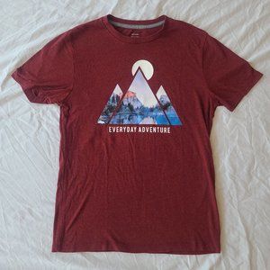 Old Navy: Maroon T-Shirt "Everyday Adventure"